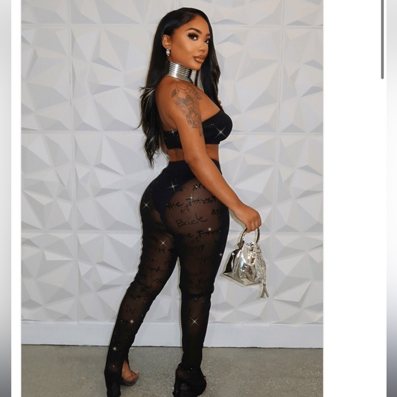 Two piece black mesh legging set - Picture 3 of 7